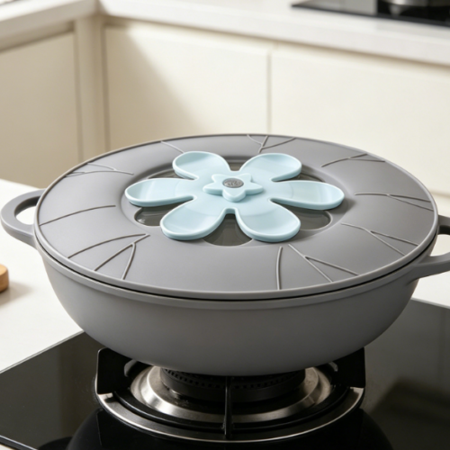 Universal Silicone Spill-Proof Lid: Fits Frying Pans And Soup Pots; Prevents Boil-Overs And Splatters