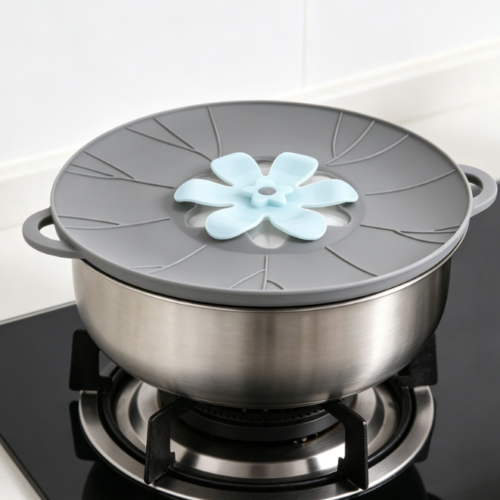 3-Piece Silicone Spill-Proof Lid Set: Features Vent Holes; Microwave-Safe
